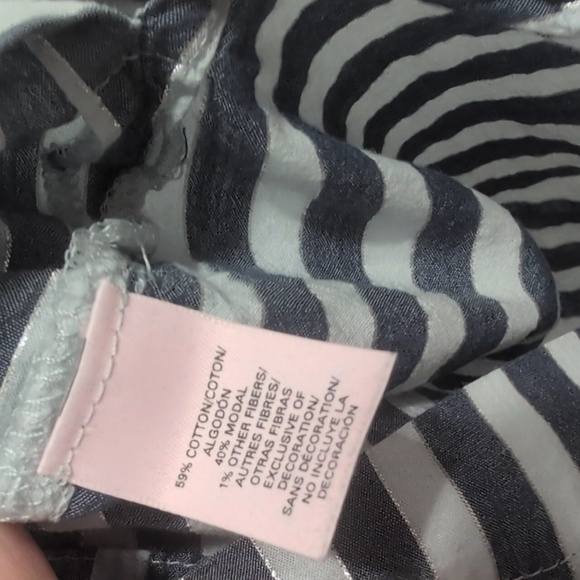 VICTORIA'S SECRET WHITE BLUE STRIPE LONG SLEEVE COTTON SLEEP SHIRT PJS Medium - Picture 8 of 8